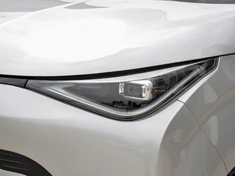 2025�� Mate 300km׷���