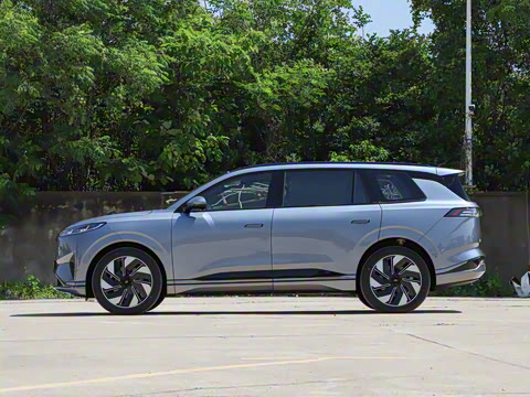 2025�� 636Max���Ȱ� 6��