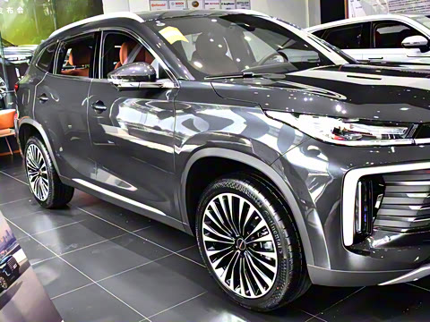 2025�� 400T ���������