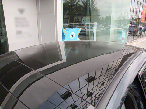 2025�� E 300 L ʱ���˶���