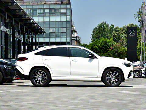 2024�� GLE 350 4MATIC ����SUV ������