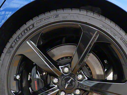 2024�� 2.0T ���Ͱ����������� Shooting Brake