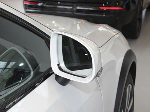 2025�� Cross Country B5 AWD �����