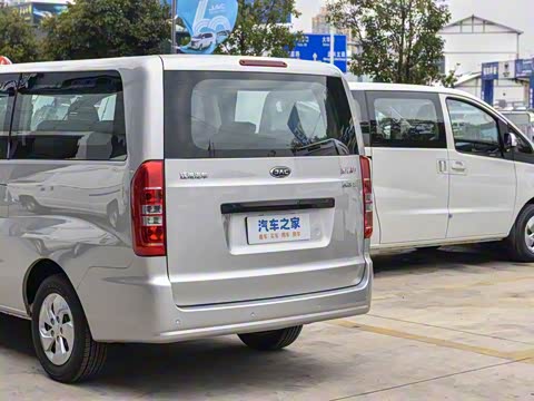 2025�� PLUS 1.8L �ֶ����ʰ� 7/8��