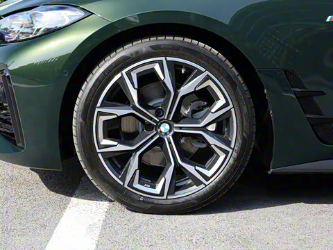 2023�� 430i Gran Coupe M�˶���ҹ��װ