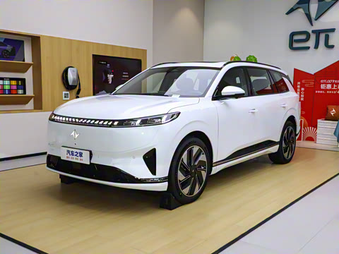 2025�� 636Max����� 5��