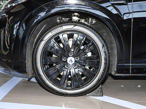 2024�� 702 �Ǽ�Pro��Ӱ��