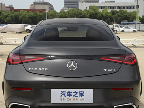 2025�� CLE 300 4MATIC �����ͽ��ܳ�