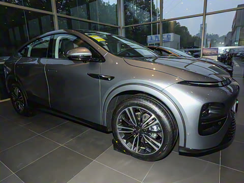 2023�� 755 �������� Max