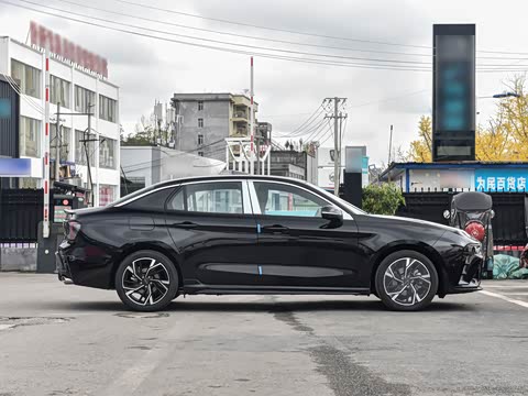 2025�� 1.5TD DCT�ھ���Plus