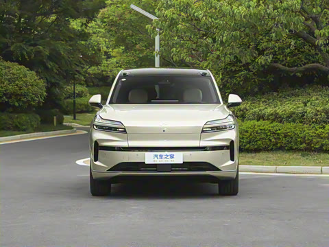 2025�� Ultra ������