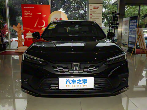 2023�� HATCHBACK 240TURBO �ֶ�������