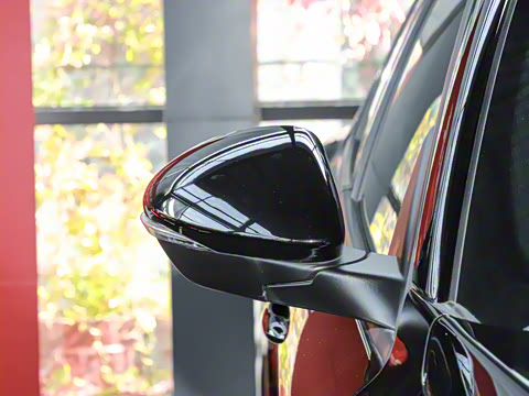 2024�� 2.0T 280HP Dragon Edition �����޶���