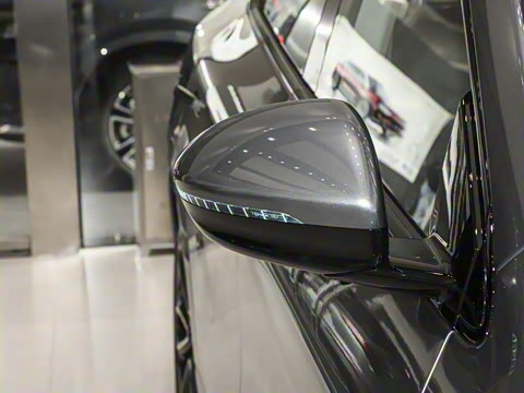 2025�� 725 �������� Max �콢��