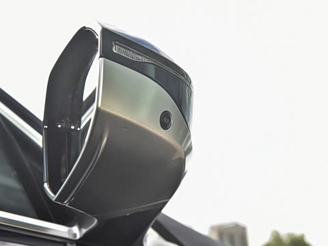 2024�� eDrive 35L ������ M�˶���װ