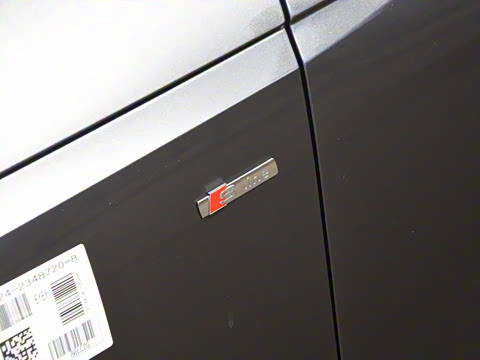 2024�� 40 TFSI ����������(��ҹ��)