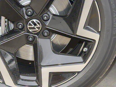 2025�� PRO 380TSI ���� R-Line �����