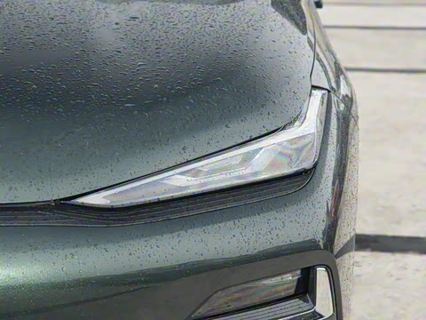 2025�� 130km EM-i ������