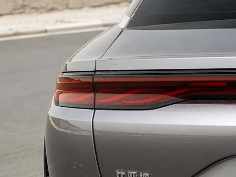 2025�� EV 701KM�����״�������