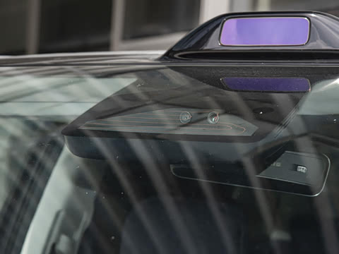 2025�� Ǭ��ϵ�� Ultra ͷ�Ȳ�