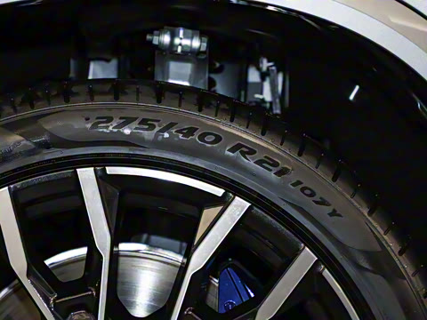 2023�� xDrive 40Li M�˶���װ