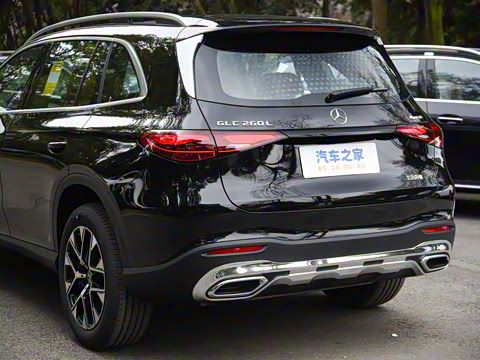 2025�� �Ŀ� GLC 260 L 4MATIC ������