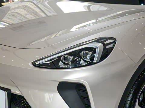 2025�� 688MAX 160kW