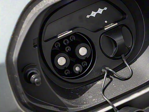 2025�� 501KM ����Max��