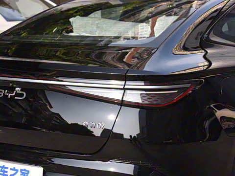 2025�� DM-i 1.5L 70km ��Ӣ��