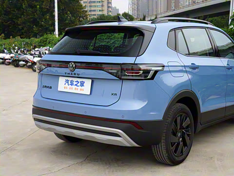 2025�� ���� 300TSI ������