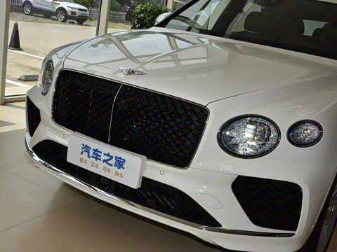 2026�� 4.0T V8 ������