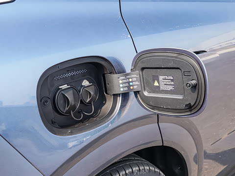 2025�� 605���˰�