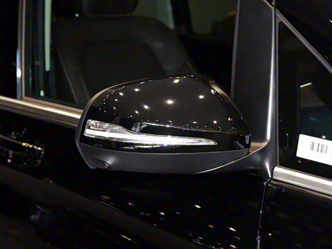 2024�� V 300 L ����������