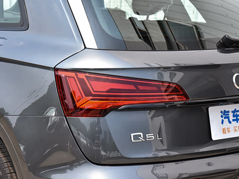 2024�� 40 TFSI ����������