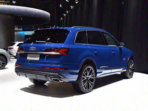 2025�� 55 TFSI quattro S line�����