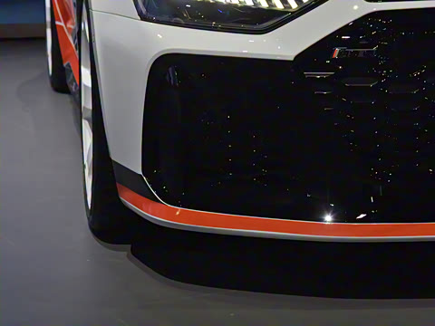 2025�� RS 6 Avant GT