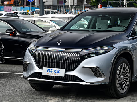 2024�� EQS 680 ���а�