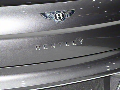 2024�� 4.0T V8 Mulliner