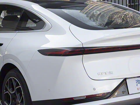 2025�� ��������� 710�콢��