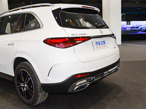 2025�� �Ŀ� GLC 260 L 4MATIC ������