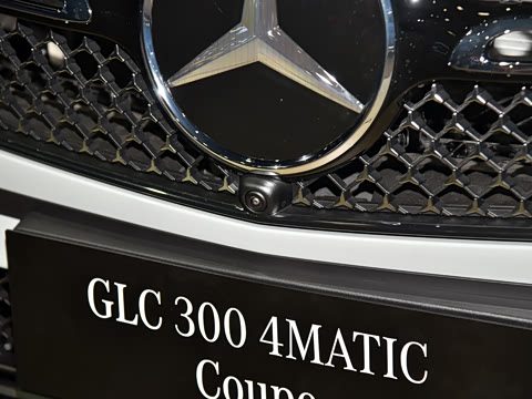 2025�� GLC 300 4MATIC ����SUV