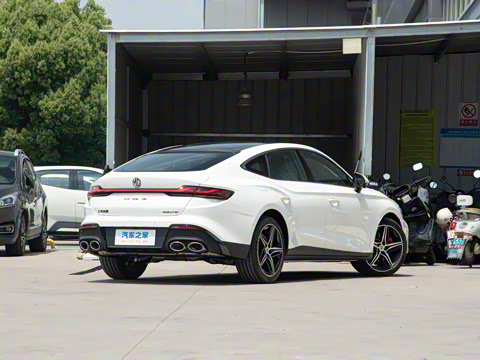 2025�� 2.0T Trophy+ �����Ǽݰ�