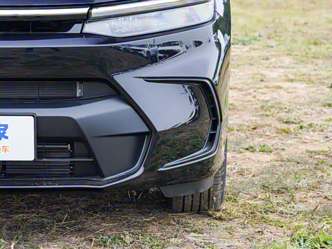 2025�� 240TURBO ���������� 7��