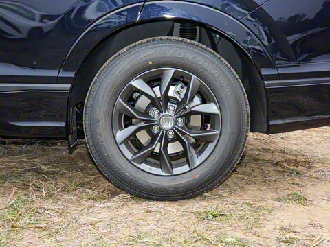 2025�� 240TURBO ���������� 7��