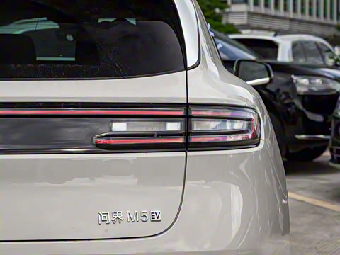 2025�� ����  Ultra ������