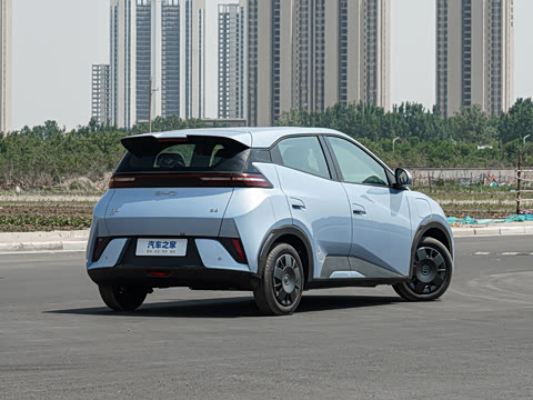 2025�� �Ǽݰ� 305km ������