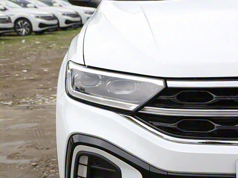 2025�� 300TSI DSG���������