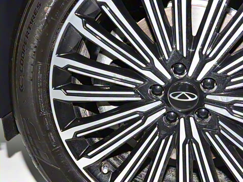 2025�� 1.5T 106KM������ 5�� ��Ԫ�