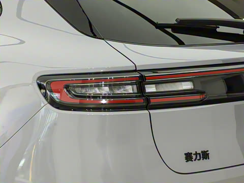 2025�� ����   Ultra ������