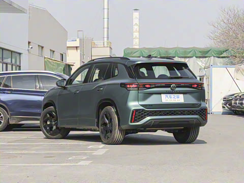 2025�� ̽��L 330TSI ������ӢCity��